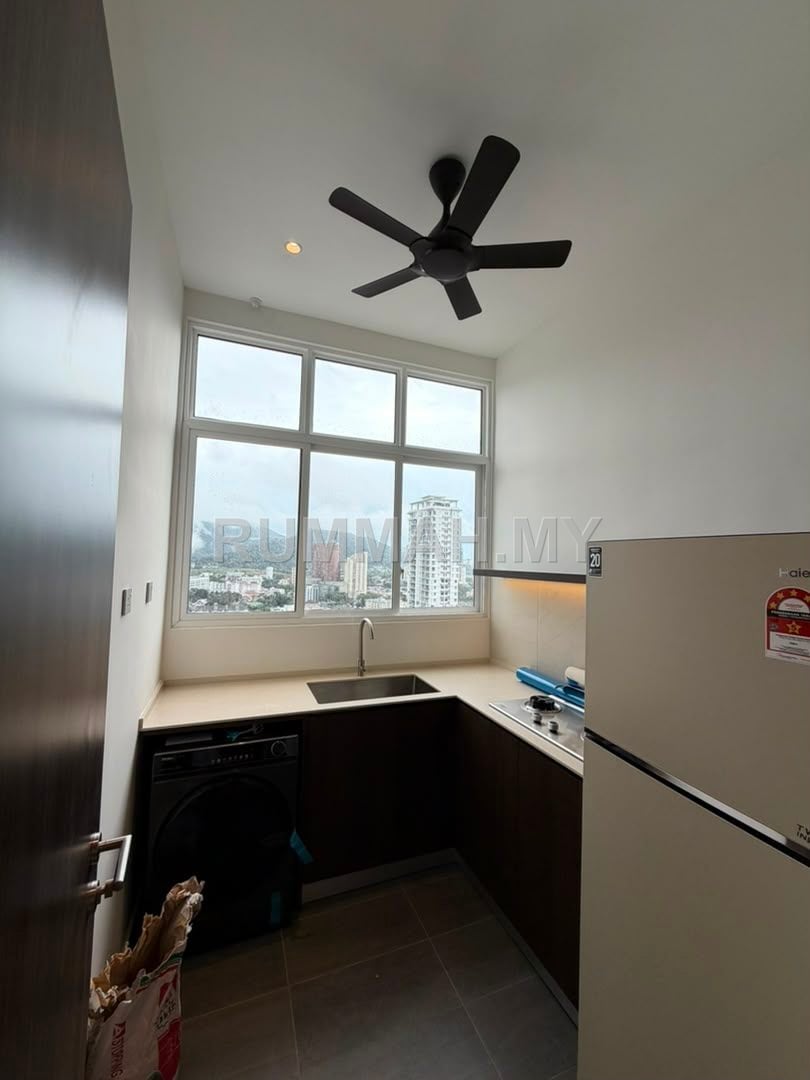 condo in Pulau Tikus, Penang — photo 4