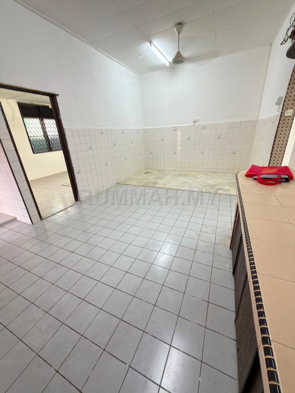 house in Farlim, Penang — photo 2