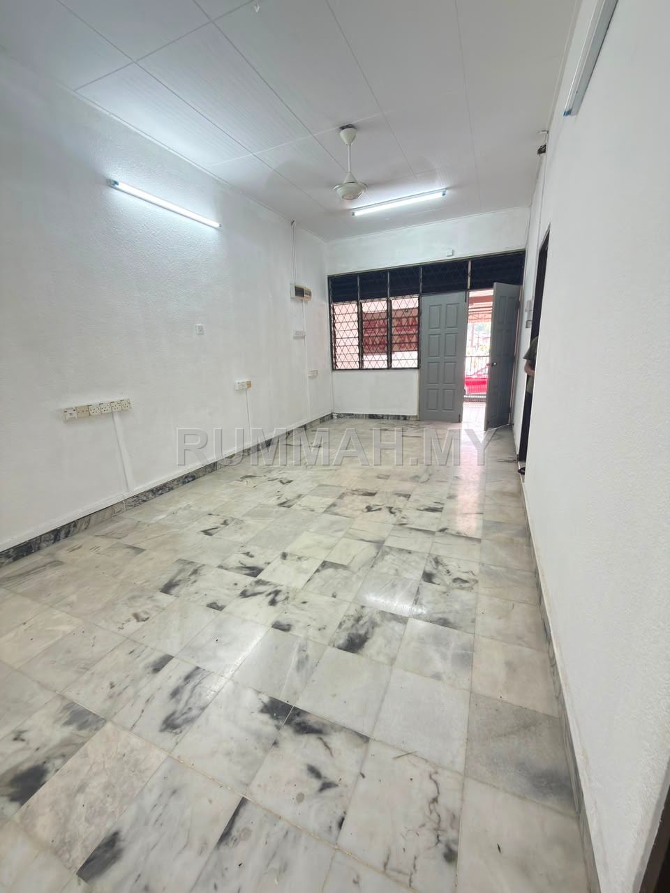 house in Farlim, Penang — photo 3