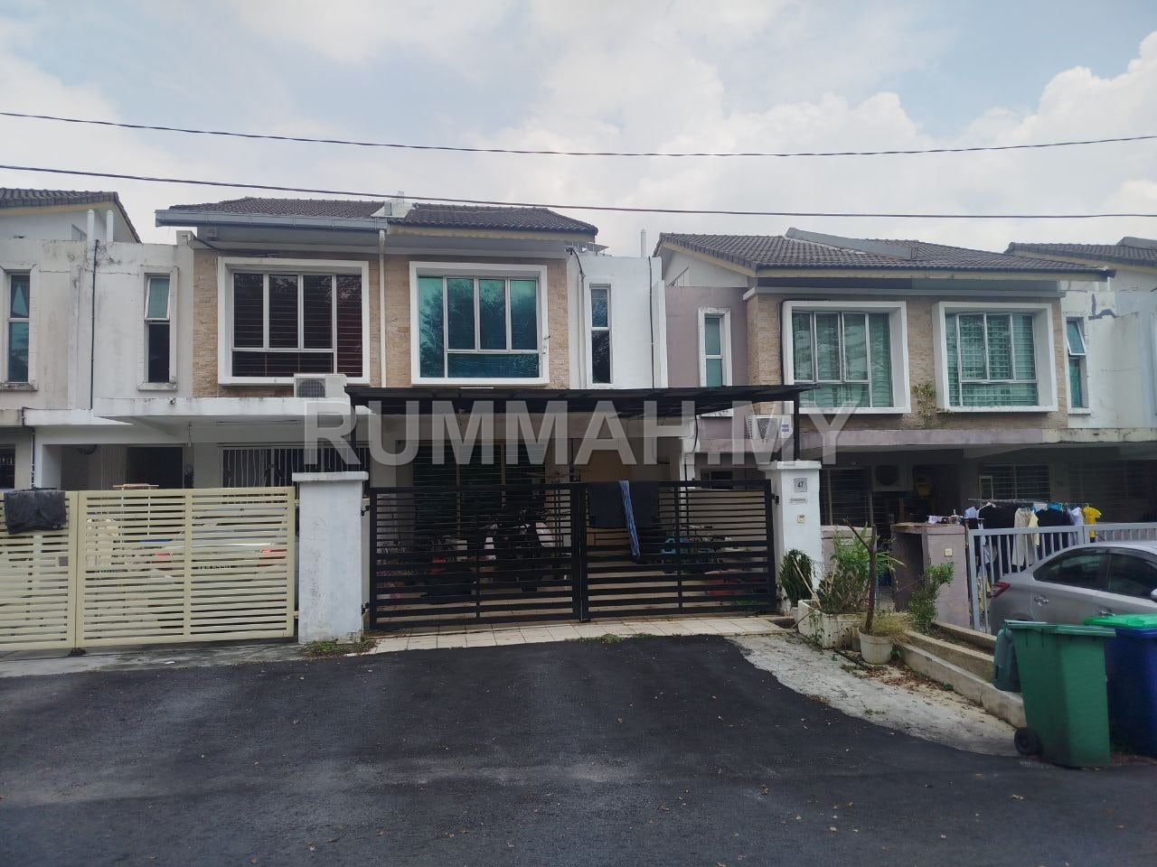 2sty House Terrace @ Paragon 202 Taman Lestari Putra, Seri Kembangan, Selangor For Sale