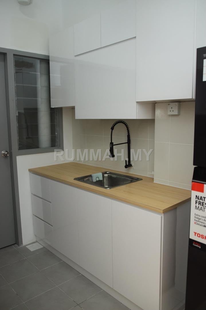 condo in Pasir gudang, Johor — photo 7