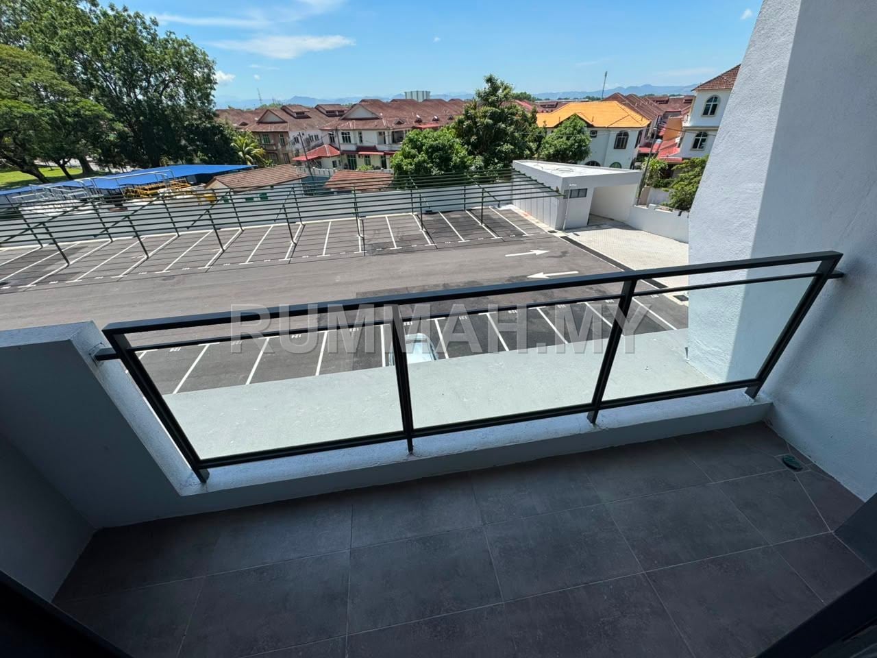 condo in Bukit Minyak, Penang — photo 4