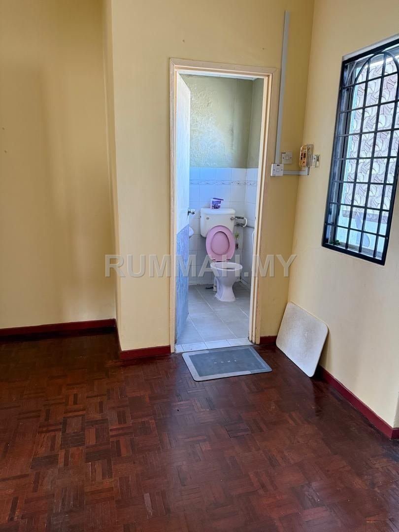 house in bangi, Selangor — photo 7
