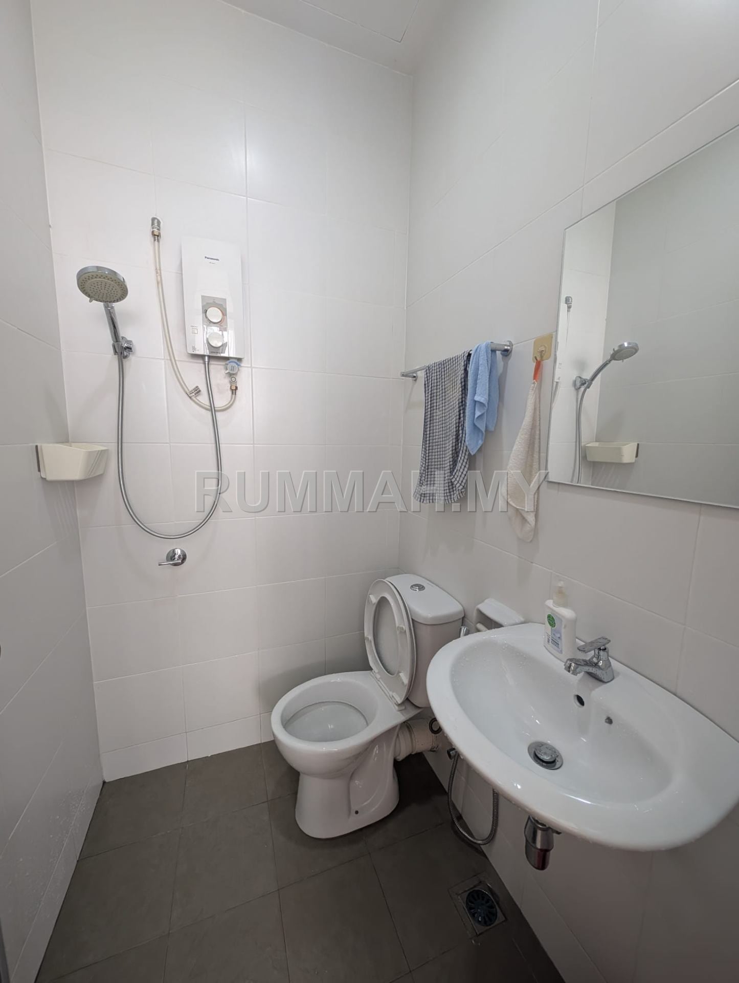 condo in Sungai Ara, Penang — photo 7