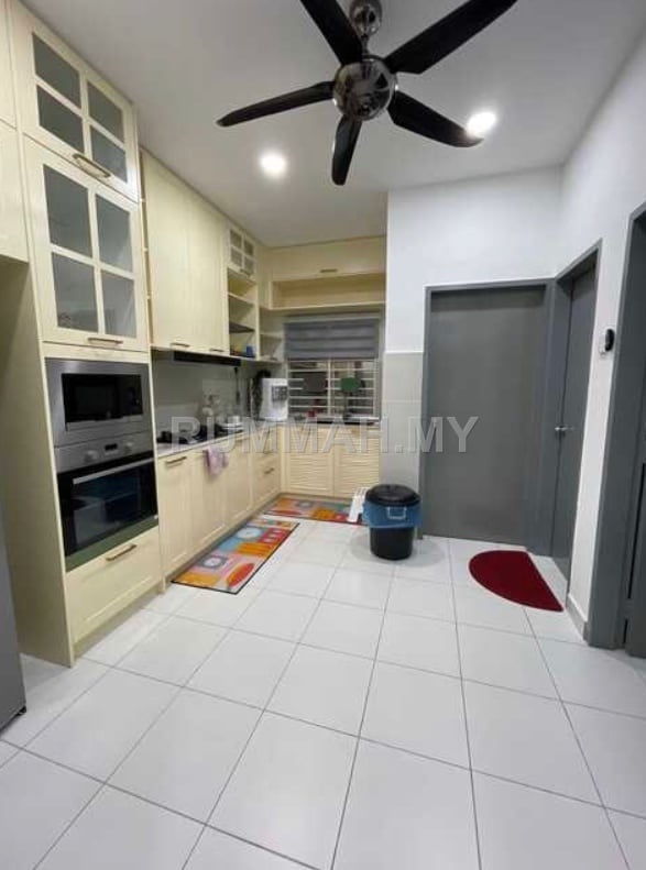 condo in Petaling Jaya, Selangor — photo 4