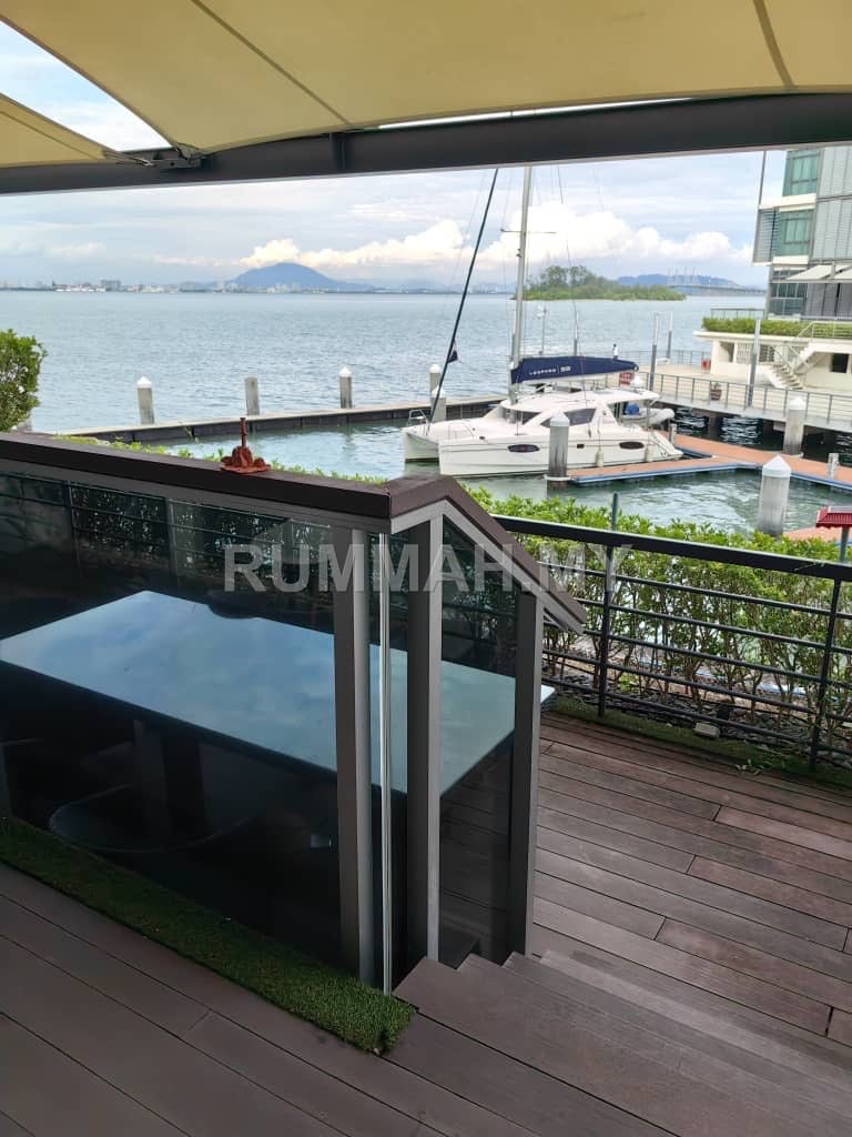 condo in Gelugor, Penang — photo 6