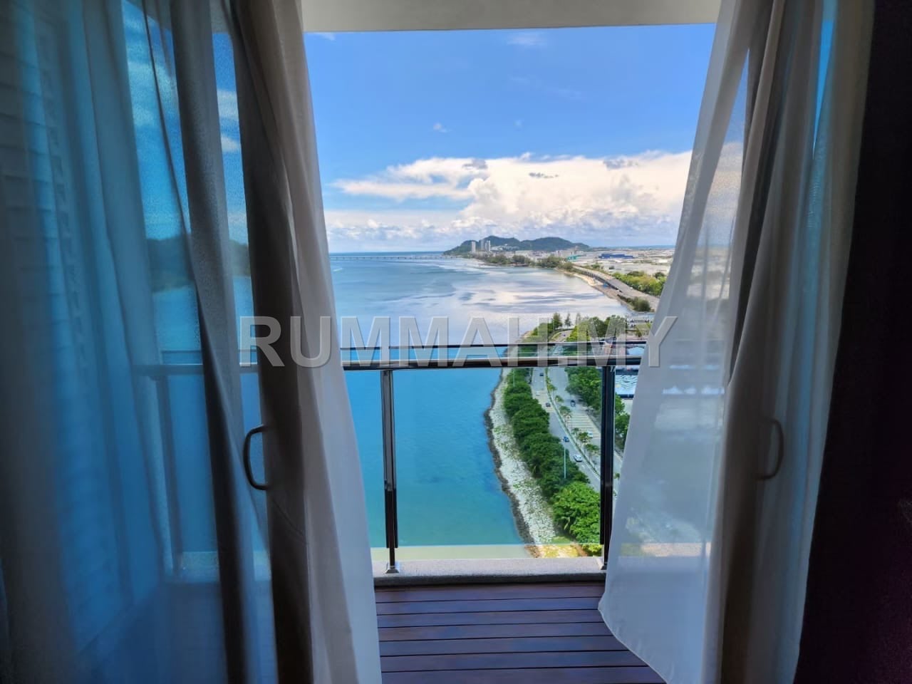 condo in Gelugor, Penang — photo 7