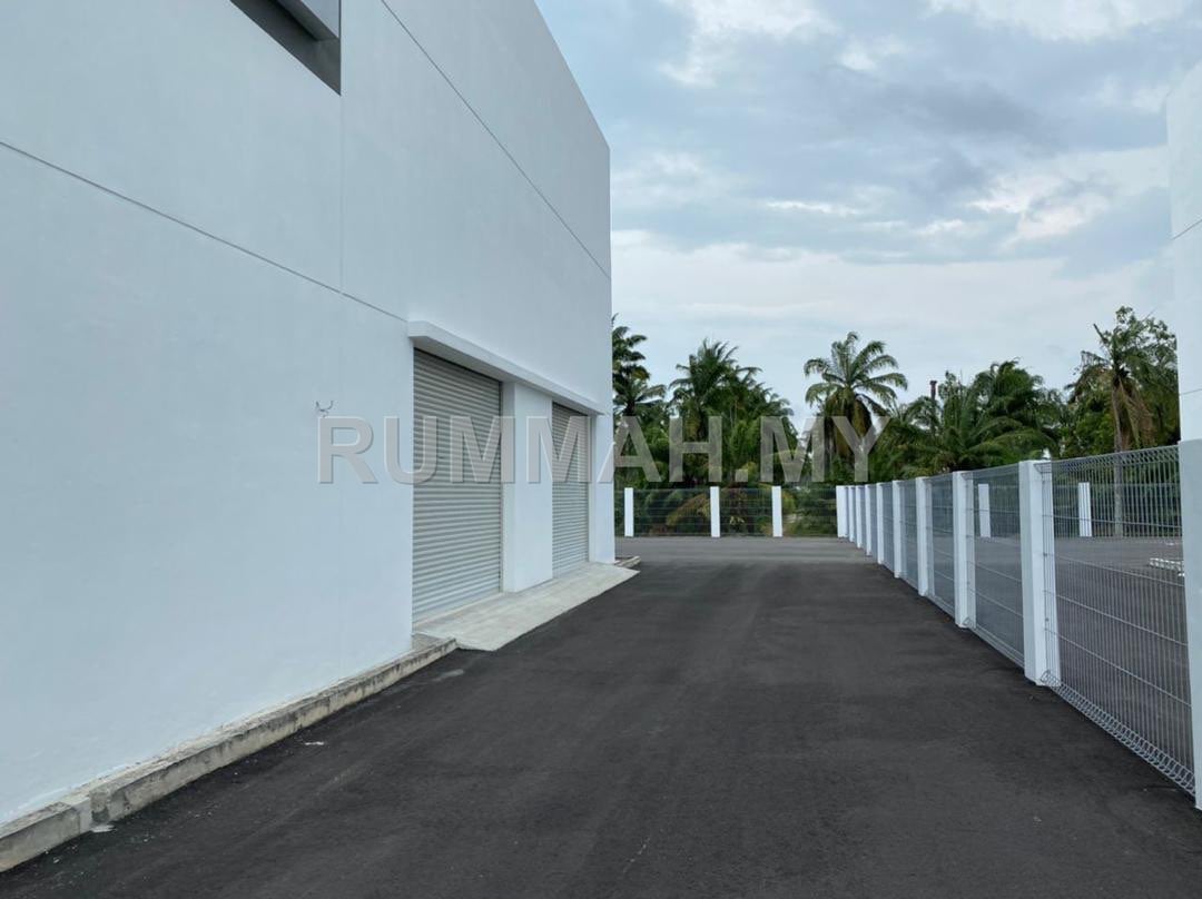industrial in Valdor, Penang — photo 3