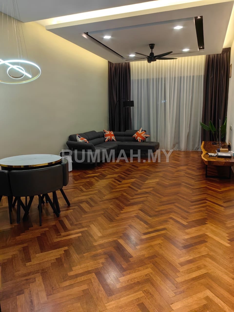 Condo for Sale @ Queens Residences Q1 @ Queens Waterfront, Bayan Lepas | Freehold