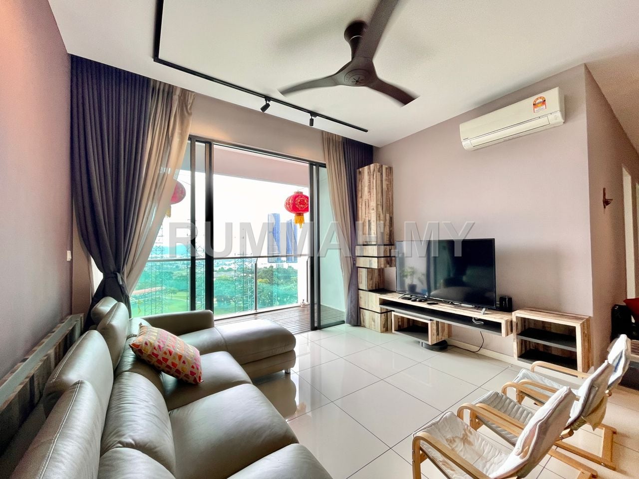 Condo for Sale @ Bukit Jambul, 1431sf Fully Renovated | Fully Furnished