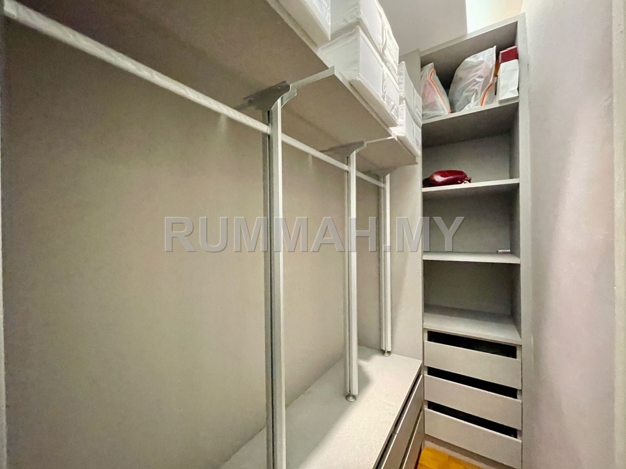 condo in Bukit Jambul, Penang — photo 7