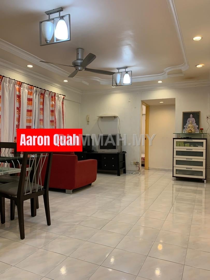 condo in Gelugor, Penang — photo 7