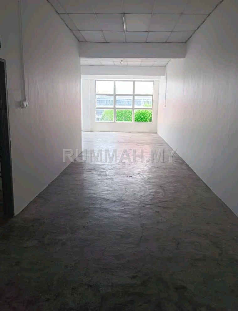commercial in Klang, Selangor — photo 4