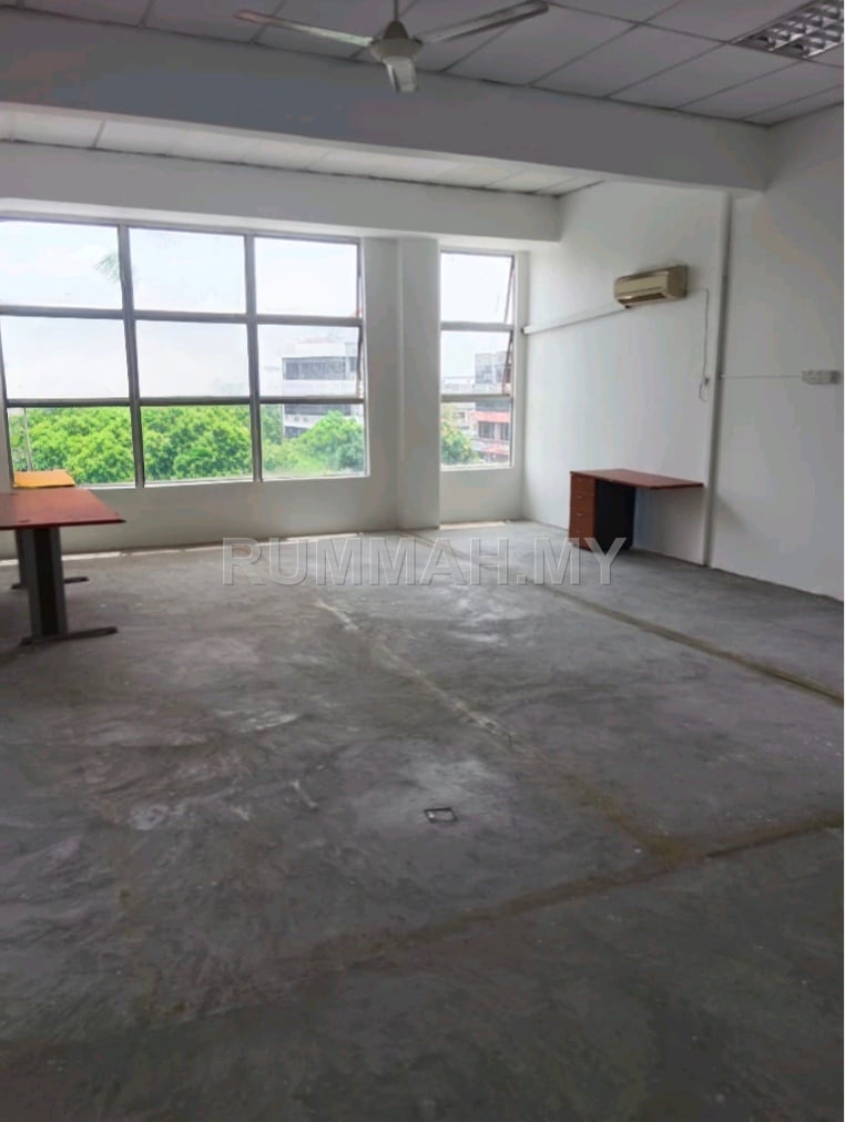 commercial in Klang, Selangor — photo 6