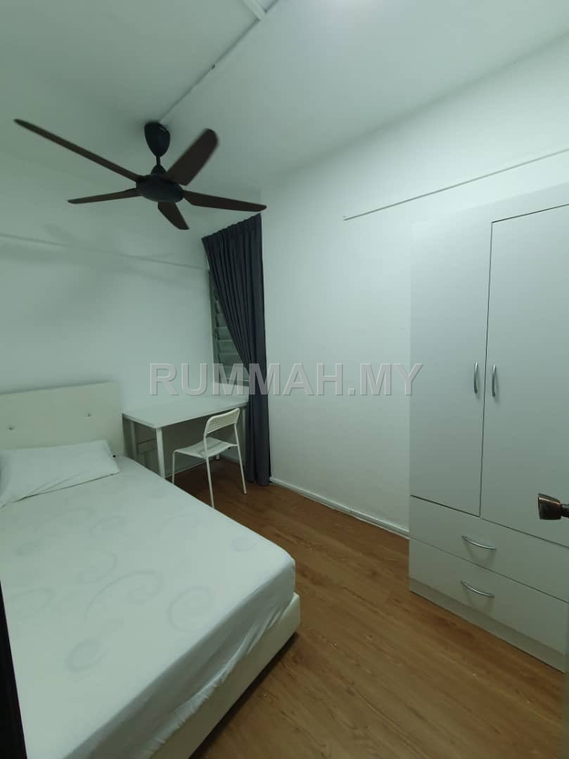 condo in Jelutong, Penang — photo 2