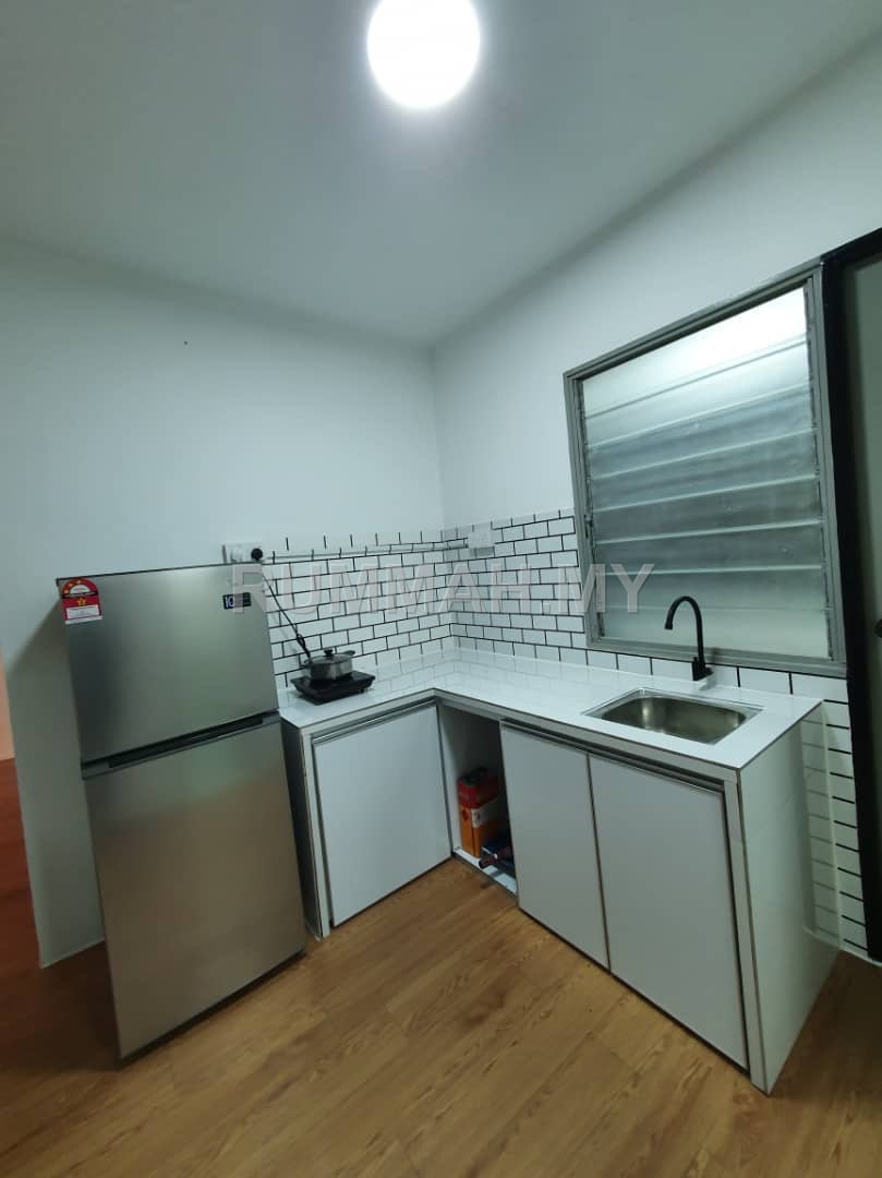 condo in Jelutong, Penang — photo 4