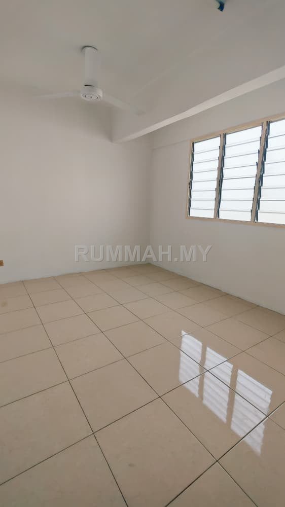 condo in Jelutong, Penang — photo 2