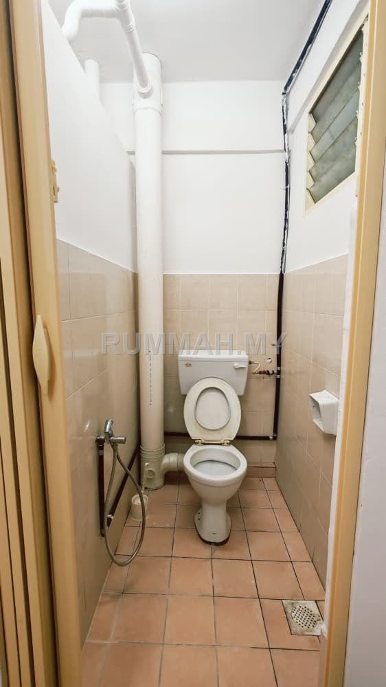 condo in Jelutong, Penang — photo 7