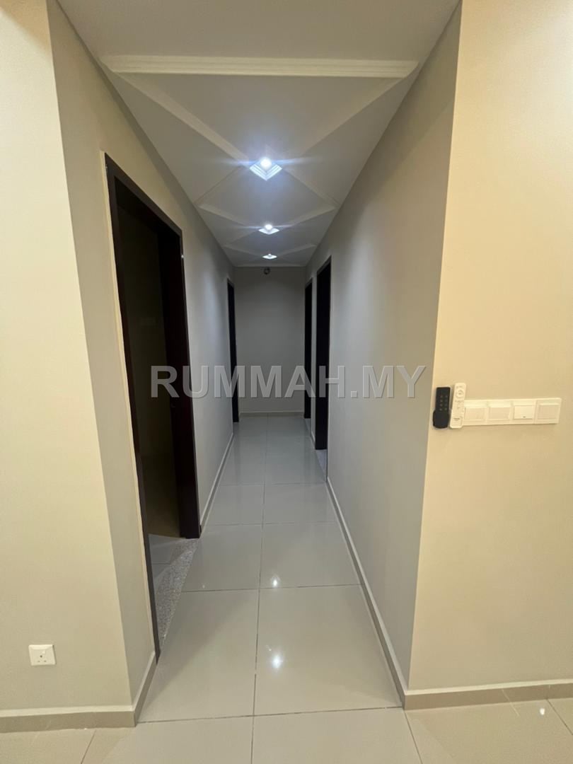 condo in Gelugor, Penang — photo 3