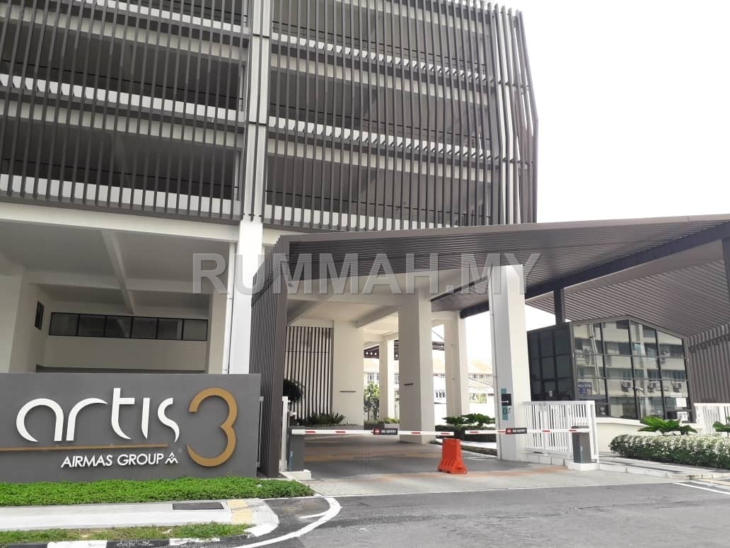 Artis 3 Condo Jelutong Pool View High Floor