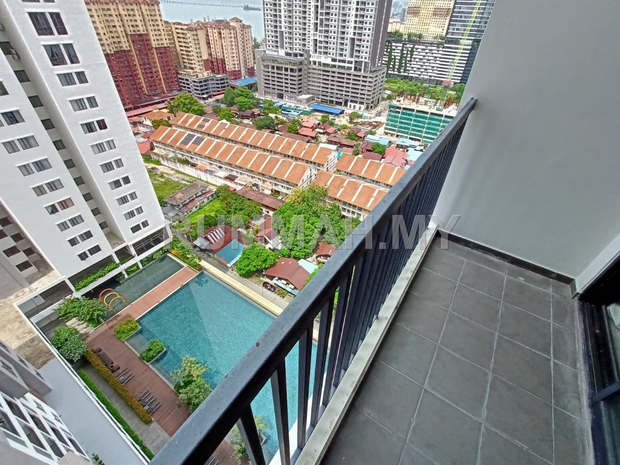 condo in Jelutong, Penang — photo 5