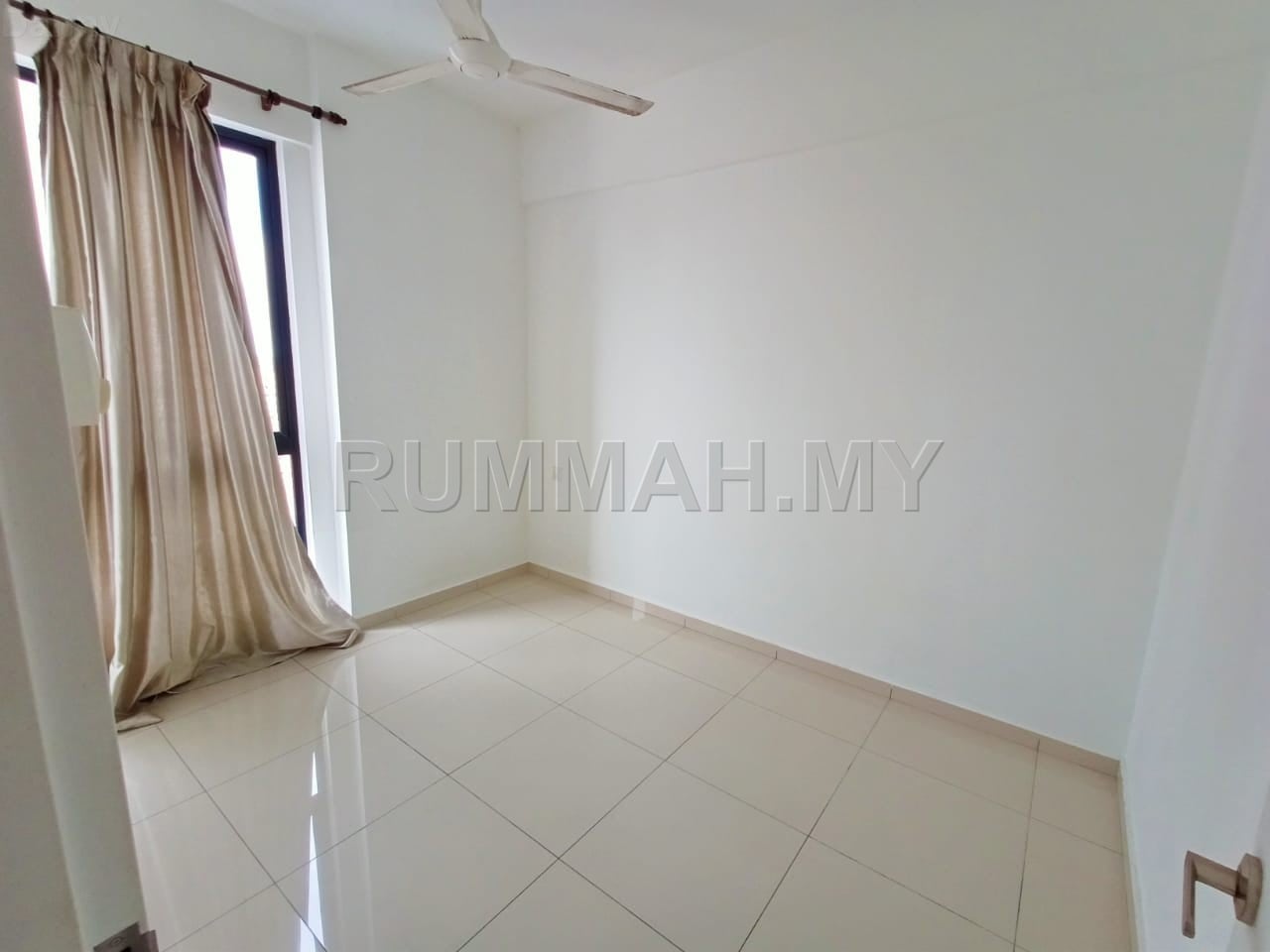 condo in Jelutong, Penang — photo 6