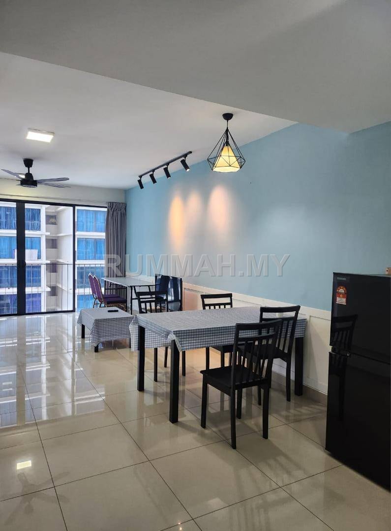 condo in Setia Alam, Selangor — photo 3
