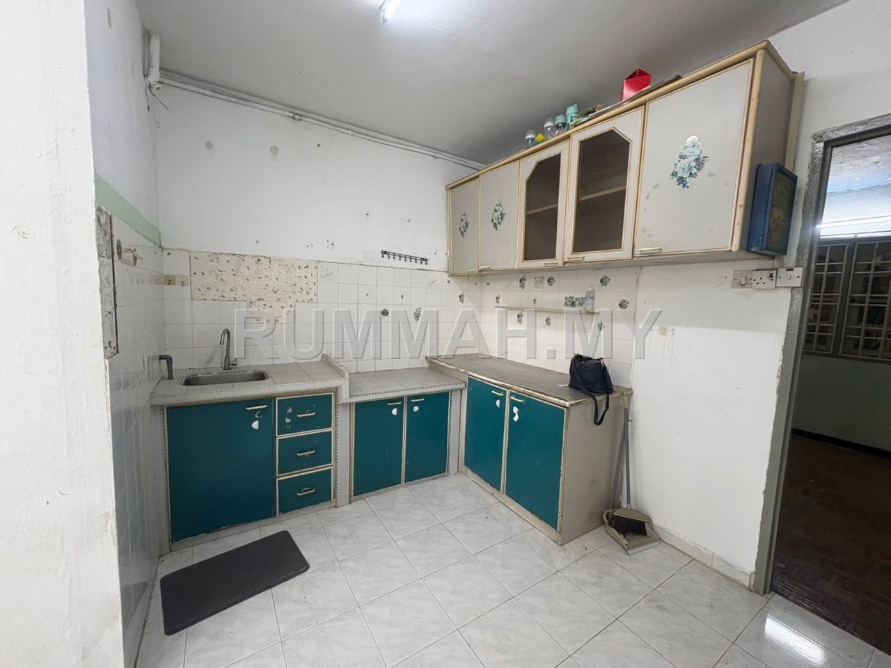 condo in Jelutong, Penang — photo 6