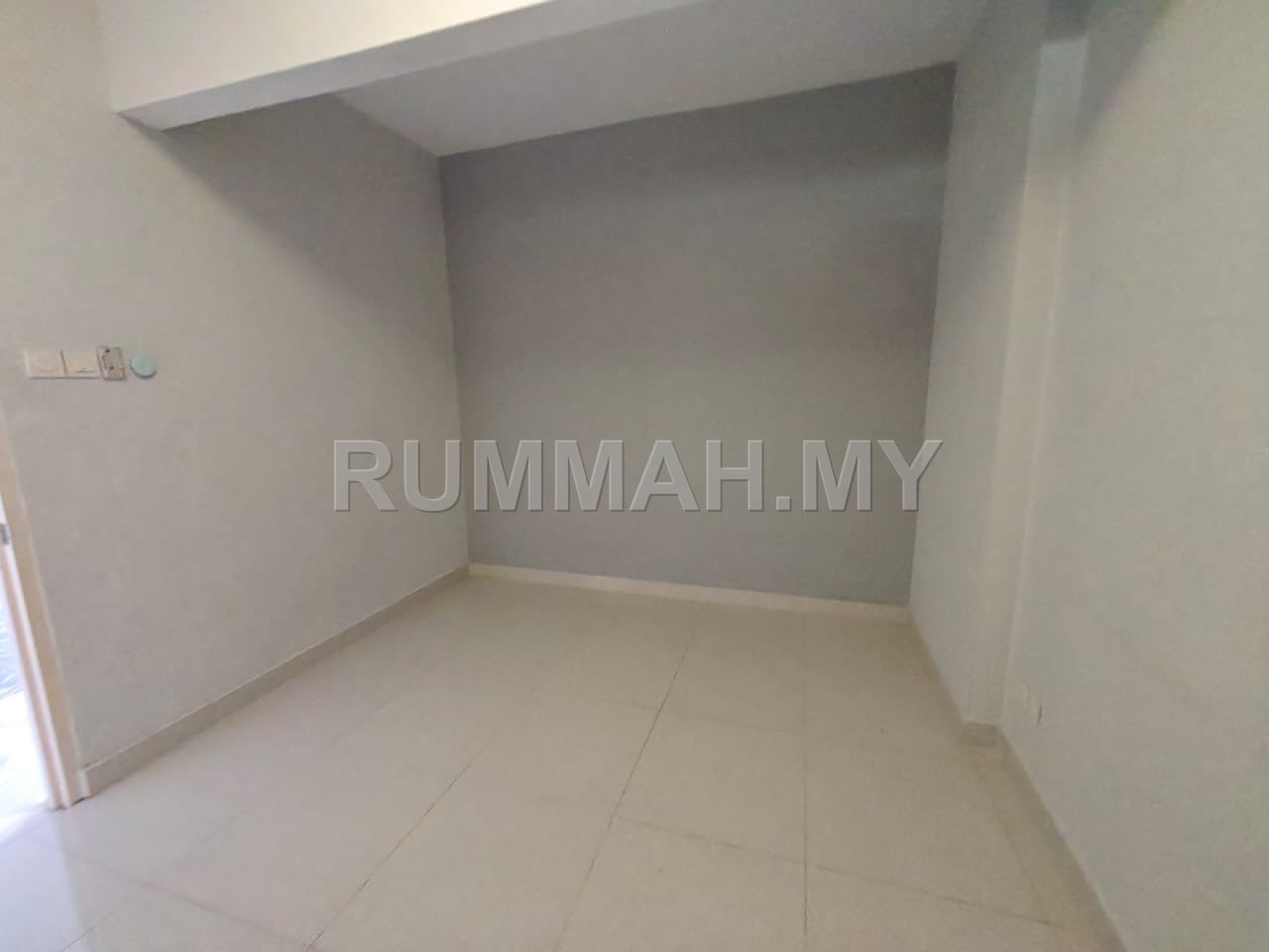 condo in Batu Ferringhi, Penang — photo 4