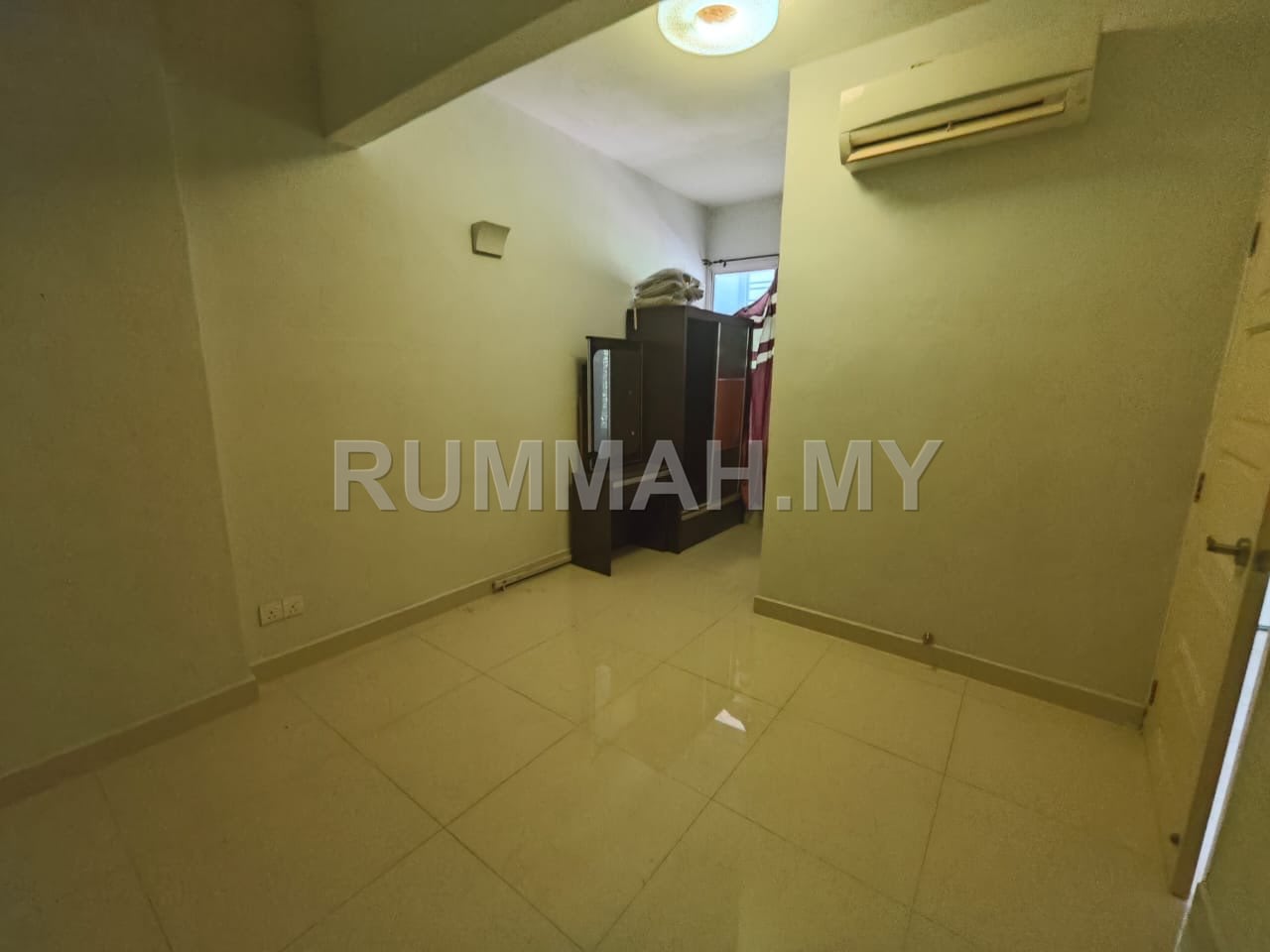 condo in Batu Ferringhi, Penang — photo 6