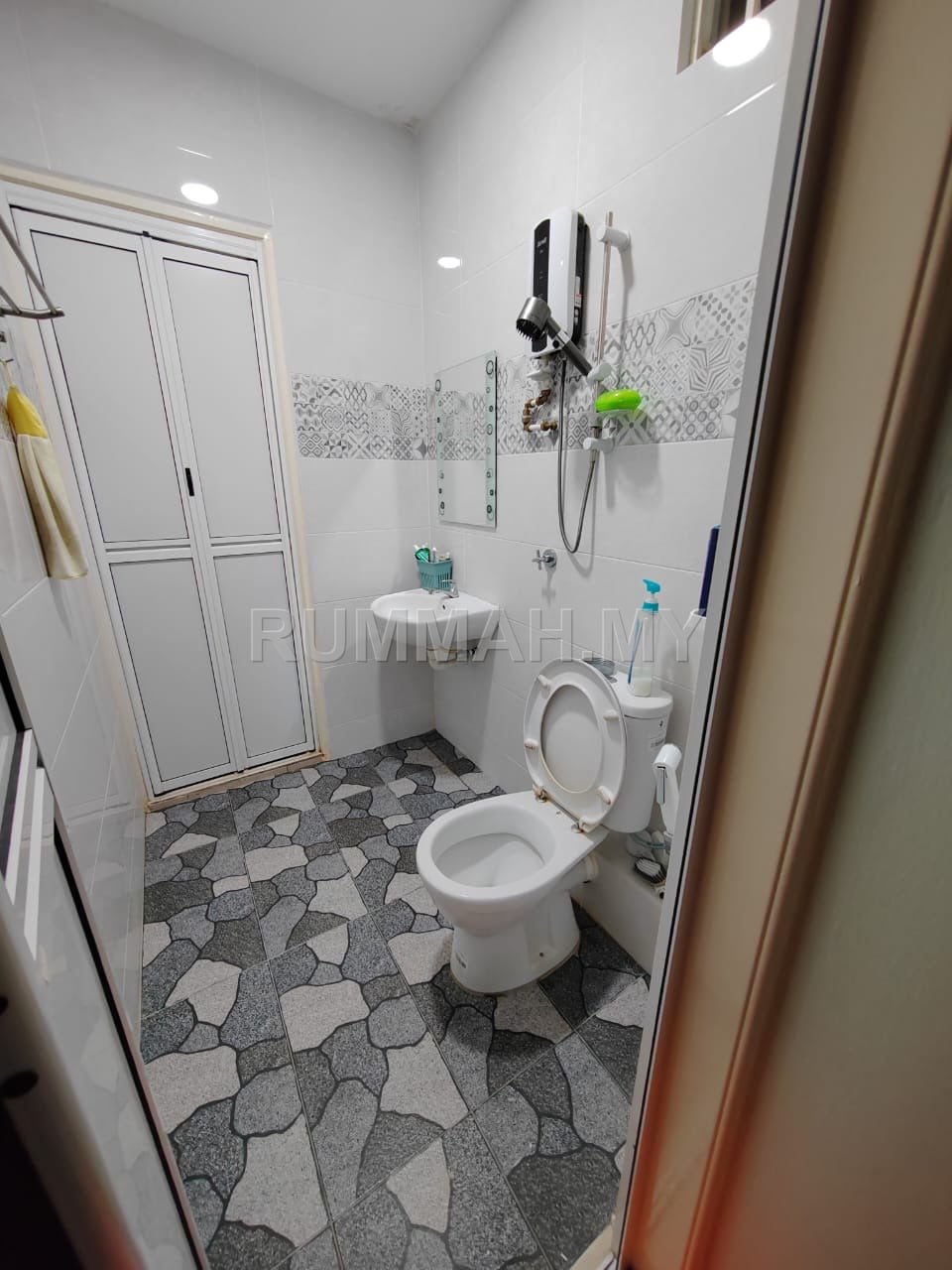 condo in Bayan Lepas, Penang — photo 7
