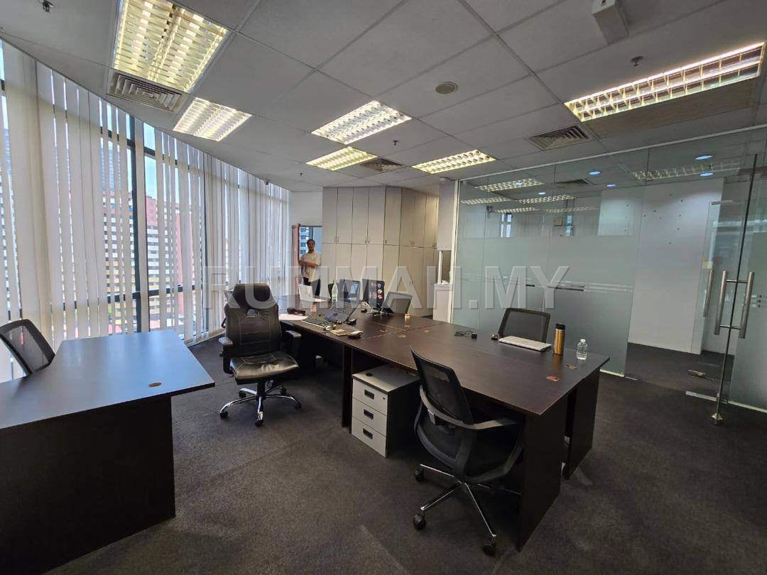 MENARA UOA BANGSAR OFFICE SPACE FOR RENT BANGSAR | KUALA LUMPUR MONTHLY RENTAL RM9300 UNIT DETAILS : FULLY FURNISHED AIRCOND 1324 SQFT OFFICE TABLE AND CHAIR MULTIPURPOSE HALL