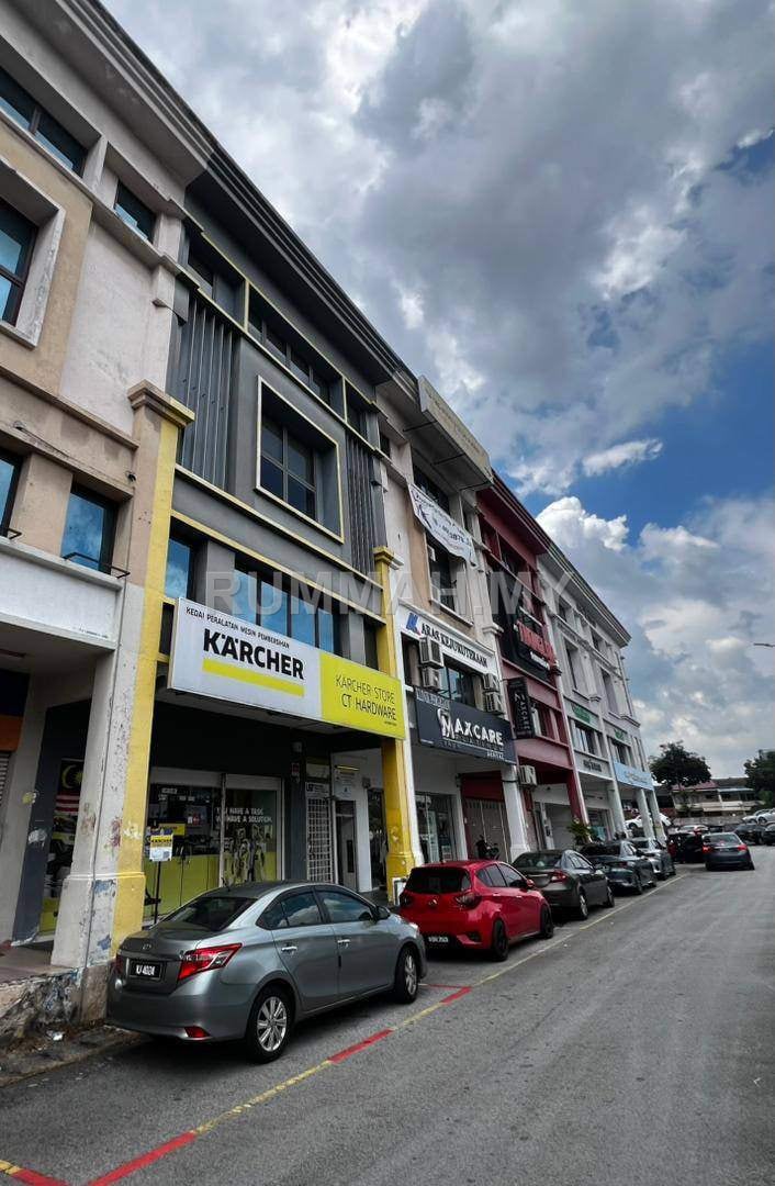 commercial in Petaling Jaya, Selangor — photo 7