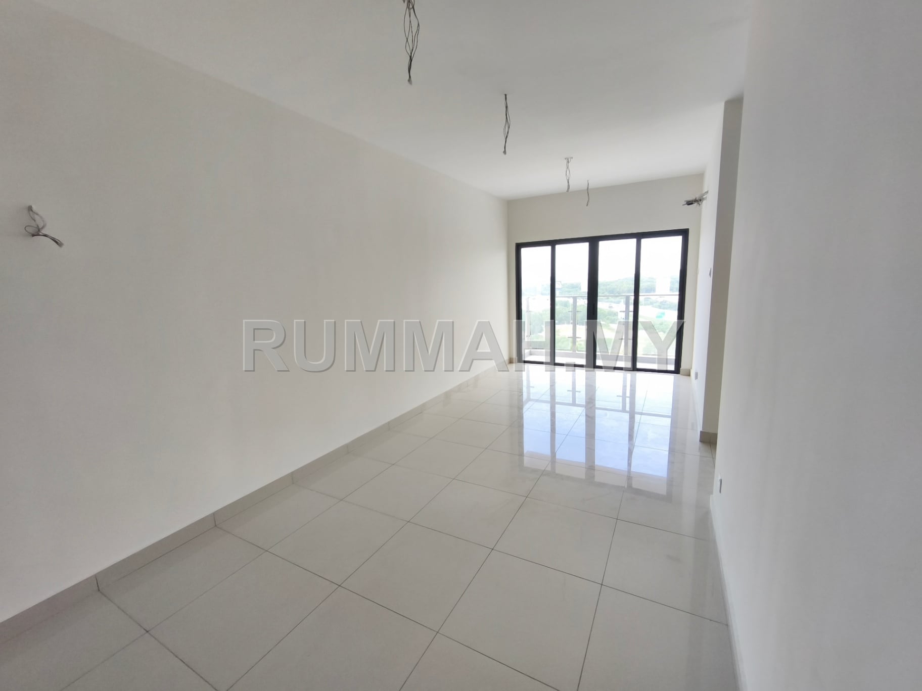 KR7 Residence Rent, Brand New 3 Rooms Basic unit, Taman Mas Puchong