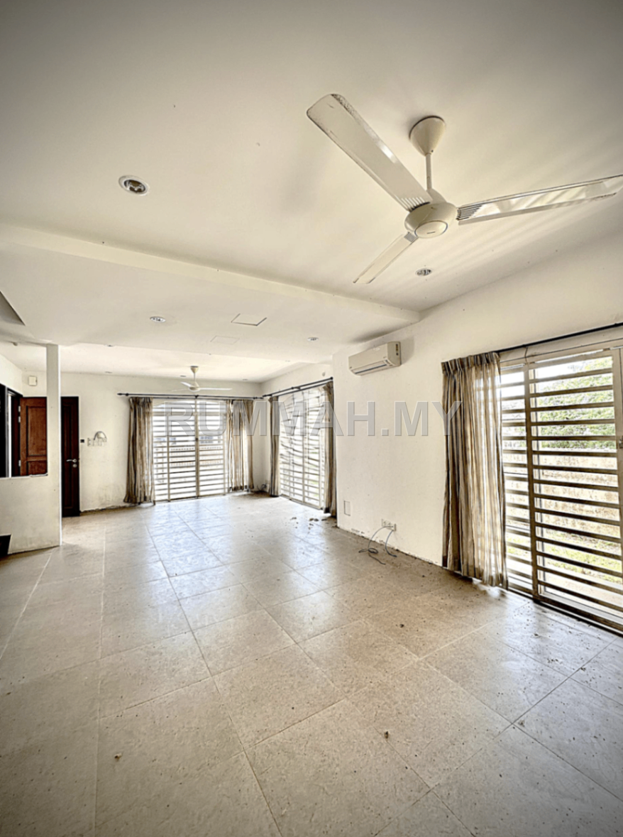 Semi-D for Sale @ Casa Permai, Casa Permai | Corner Unit