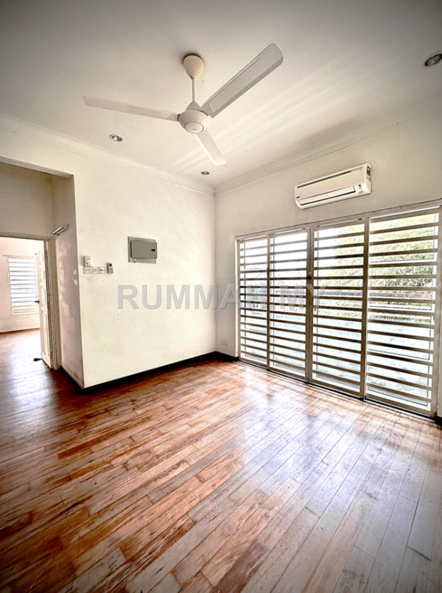 house in Tanjung Bungah, Penang — photo 4