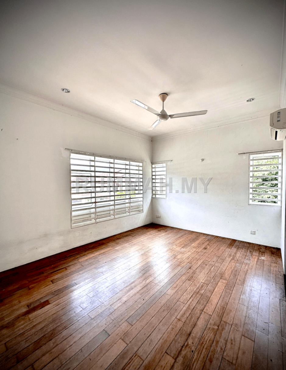house in Tanjung Bungah, Penang — photo 6