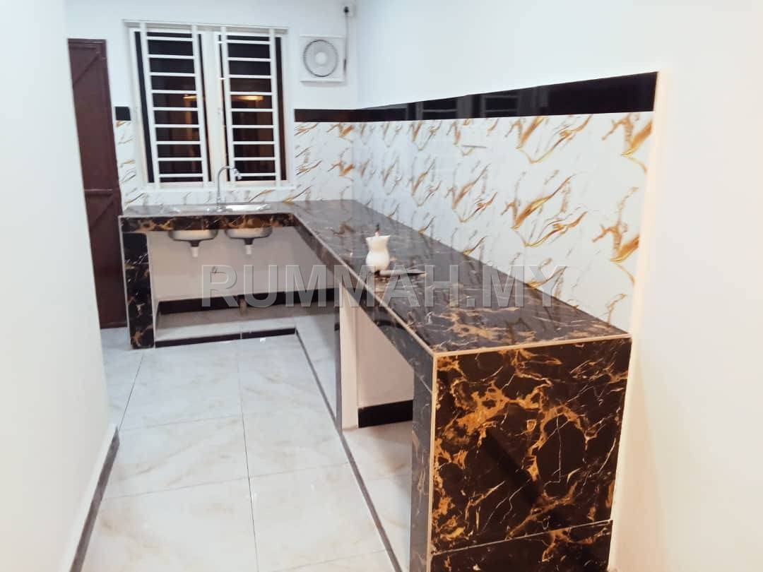 house in rawang, Selangor — photo 4