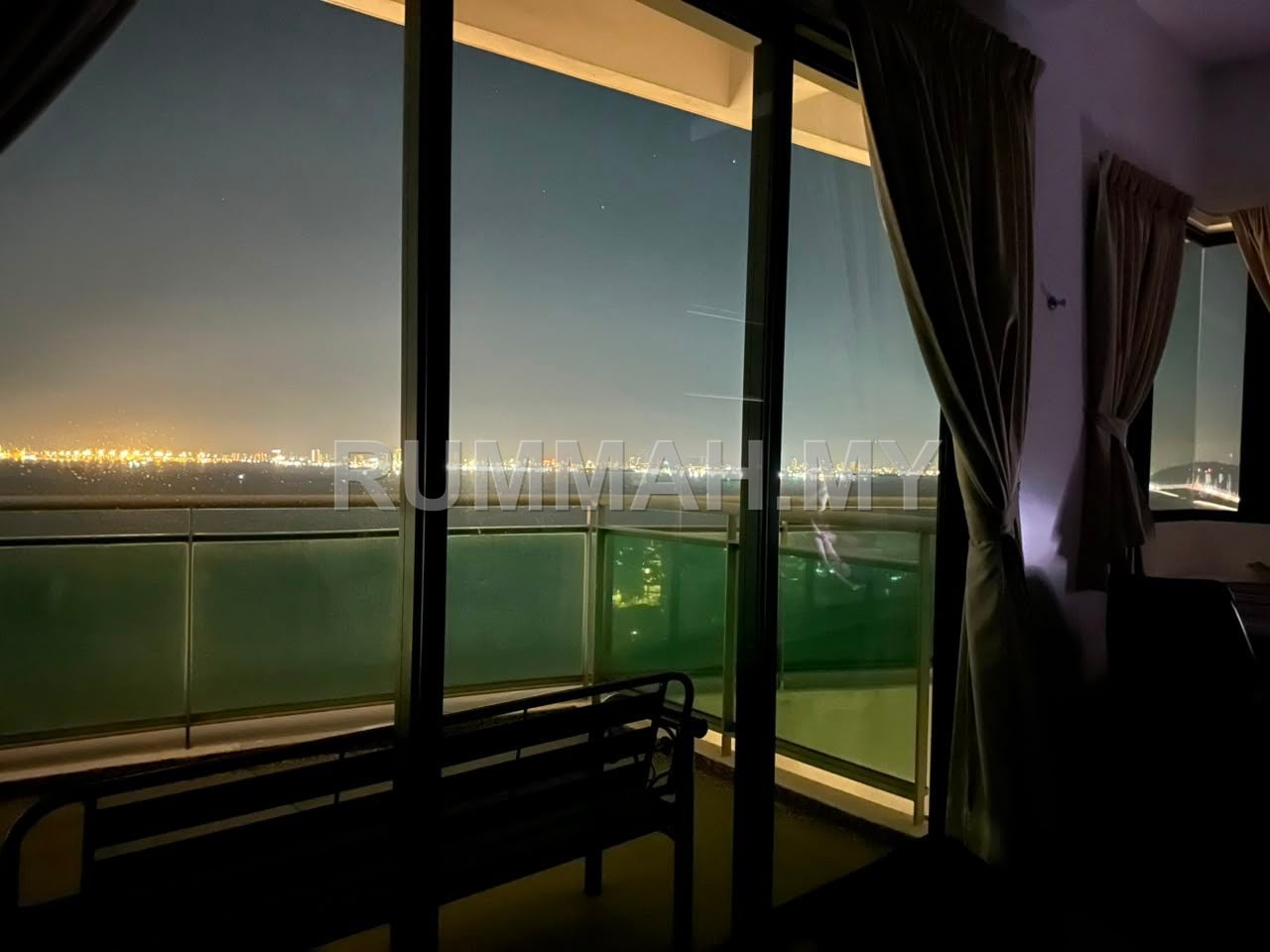 Light Point @ Light Collection Fully Seaview Luxury Condo 4 bedroom 3 bathroom 3 carpark