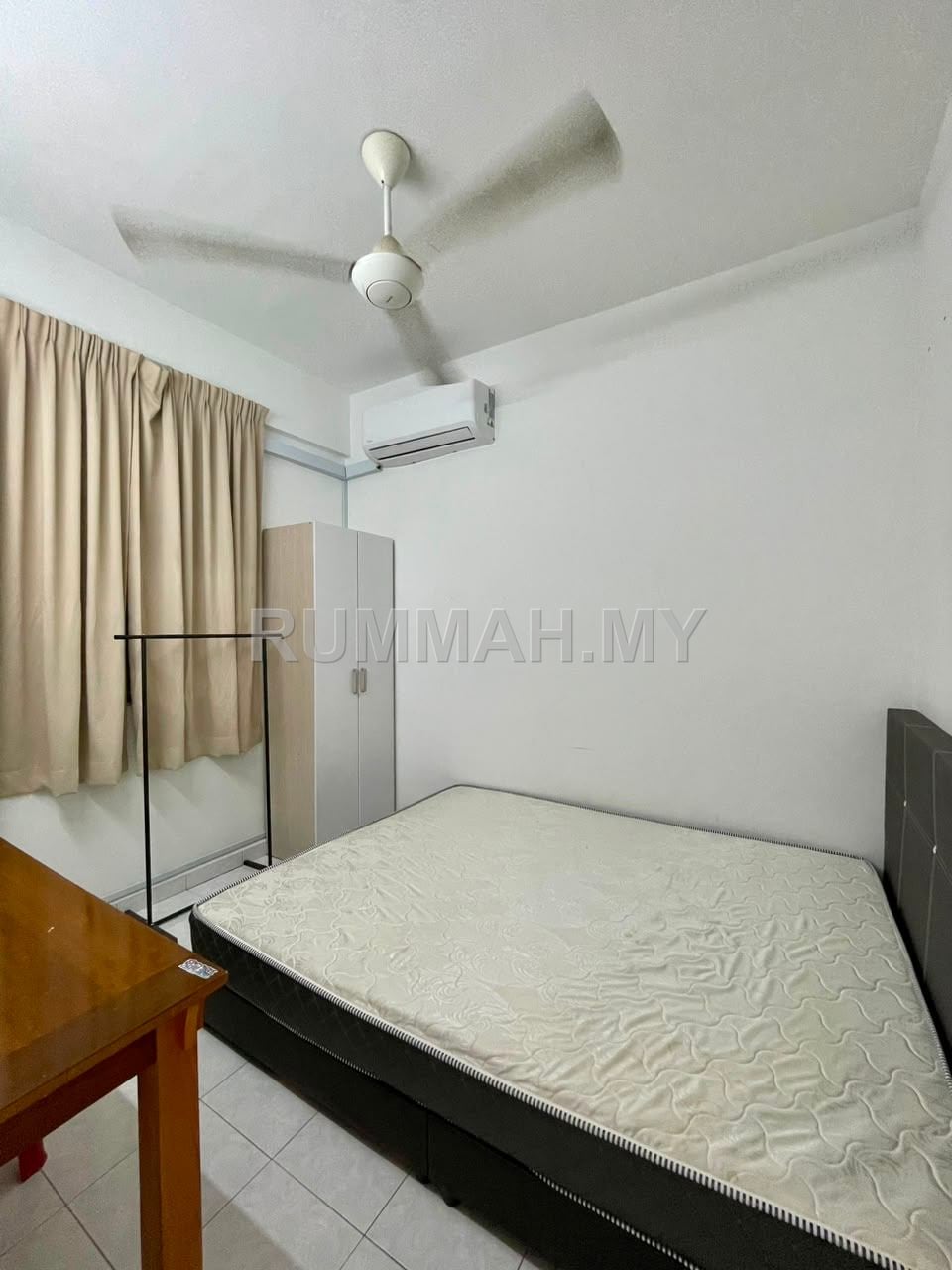 condo in Sungai Ara, Penang — photo 4