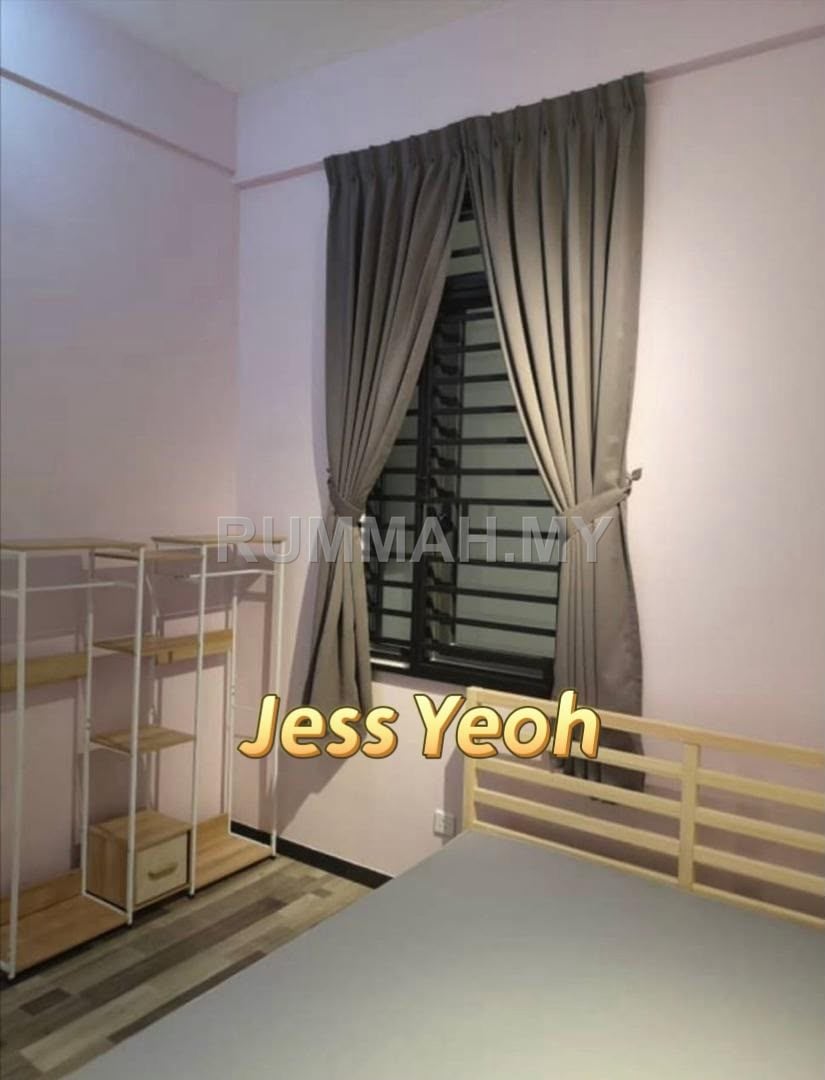 condo in Gelugor, Penang — photo 4