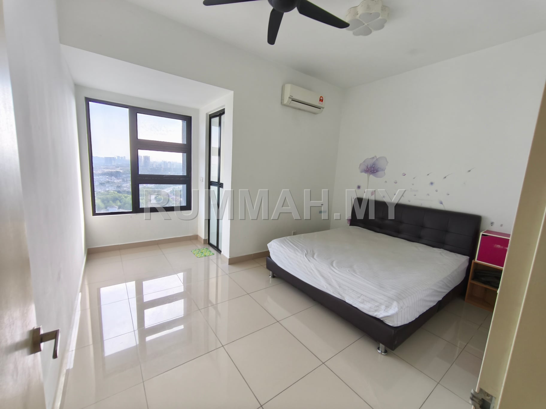 condo in Taman Mas Puchong, Selangor — photo 3
