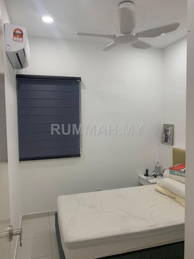 condo in Tanjung Tokong, Penang — photo 5