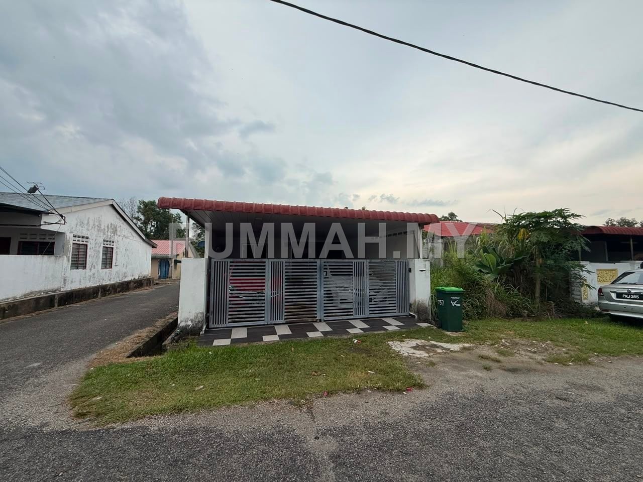 [End Lot] Teres 1 Tingkat, Taman Desa Aman, Padang  Serai