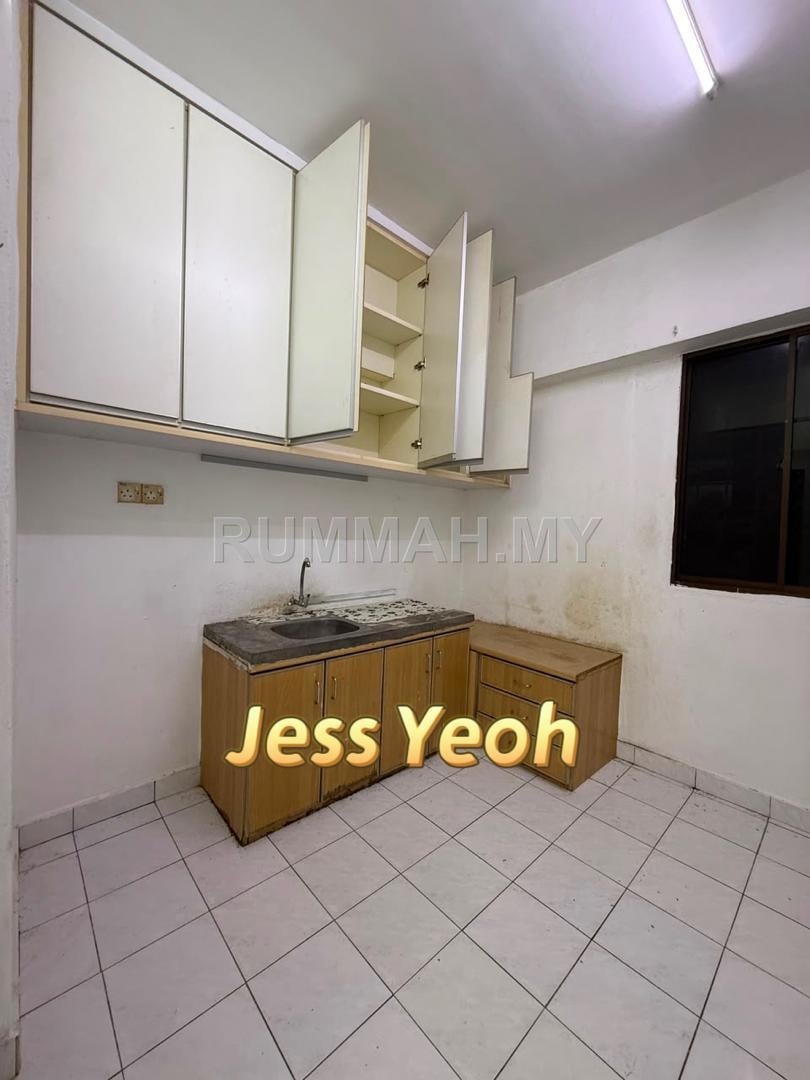 condo in Paya Terubong, Penang — photo 4
