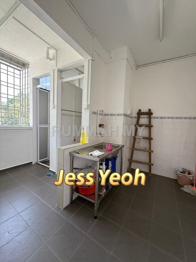 condo in Paya Terubong, Penang — photo 7