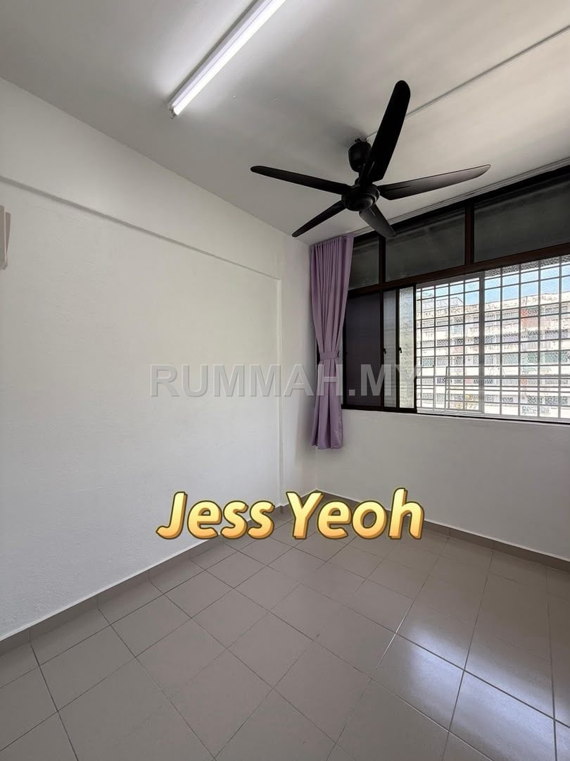 condo in Paya Terubong, Penang — photo 4