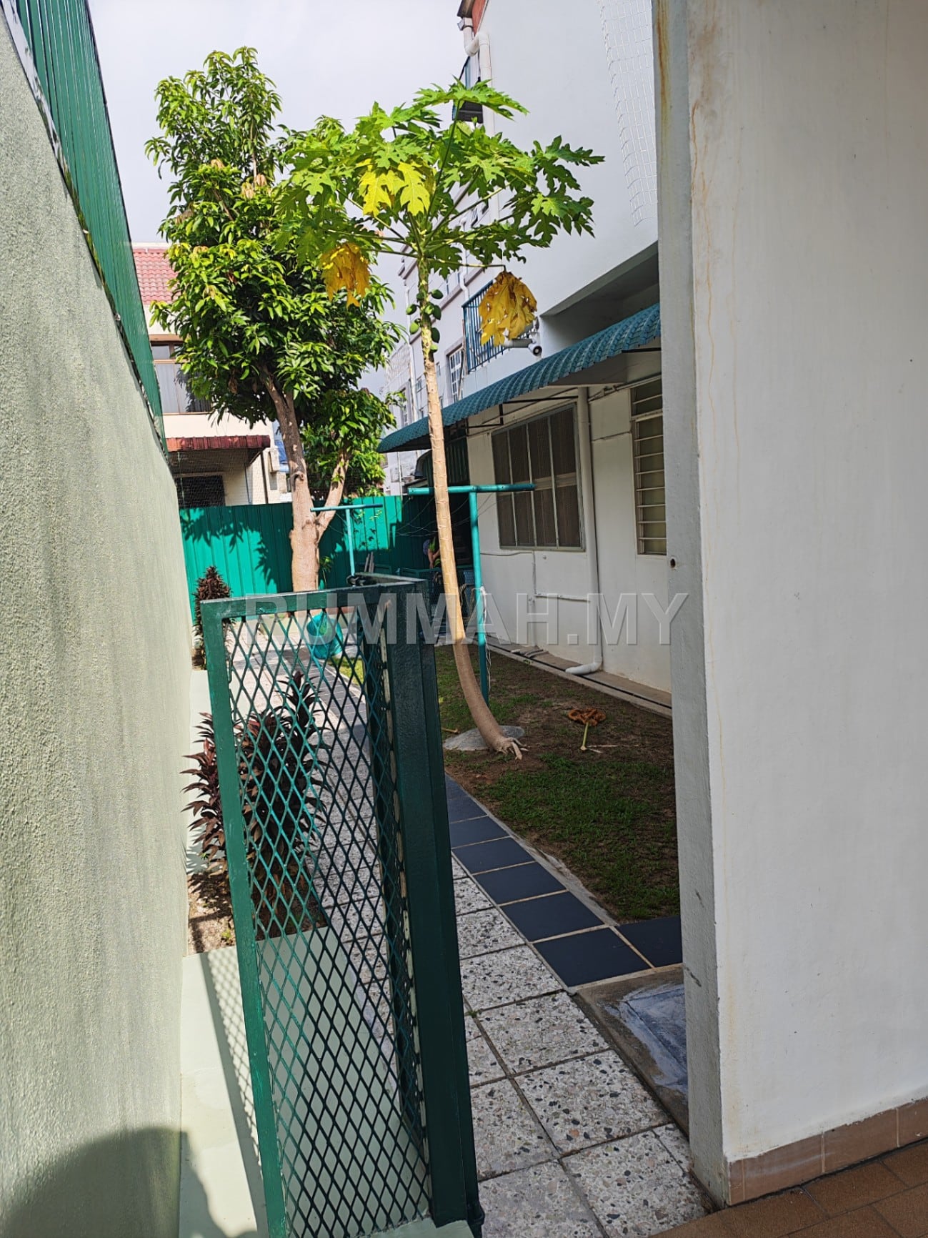 house in Gelugor, Penang — photo 2