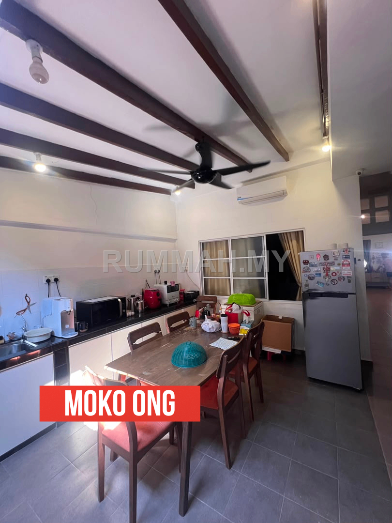 house in Jelutong, Penang — photo 2