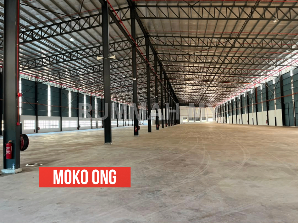 HEAVY INDUSTRY 4000 Amp Factory Warehouse Bukit Selambau